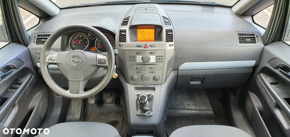 Opel Zafira 1.9 CDTI Cosmo - 9