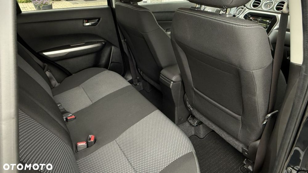 Suzuki Vitara - 33
