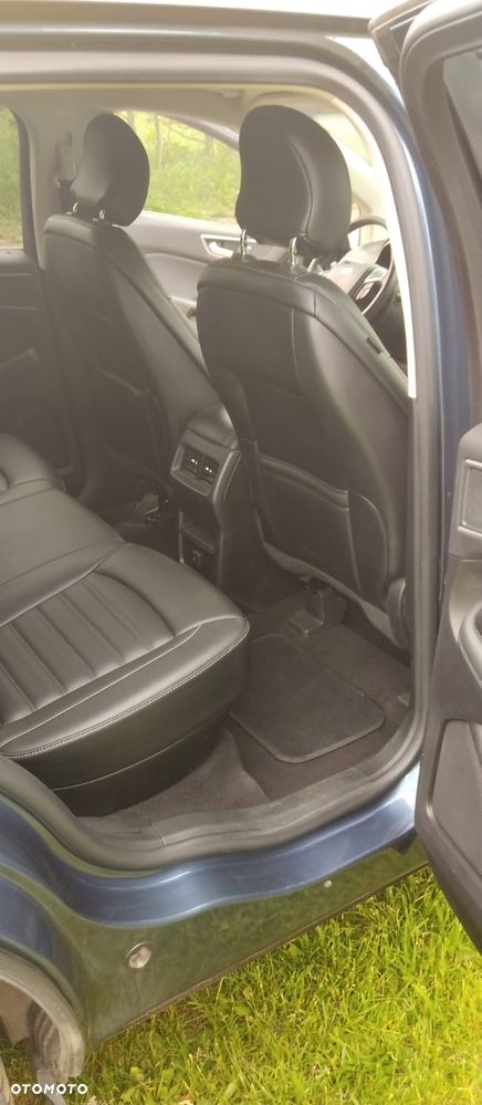 Ford Edge - 12