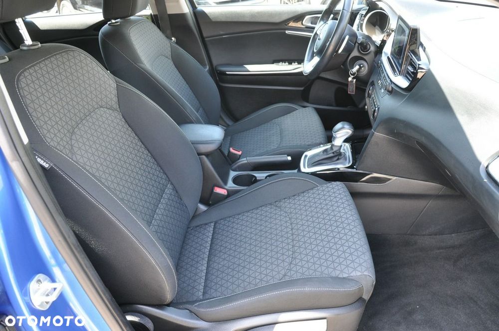 Kia Ceed 1.4 T-GDI DCT OPF Spirit - 12