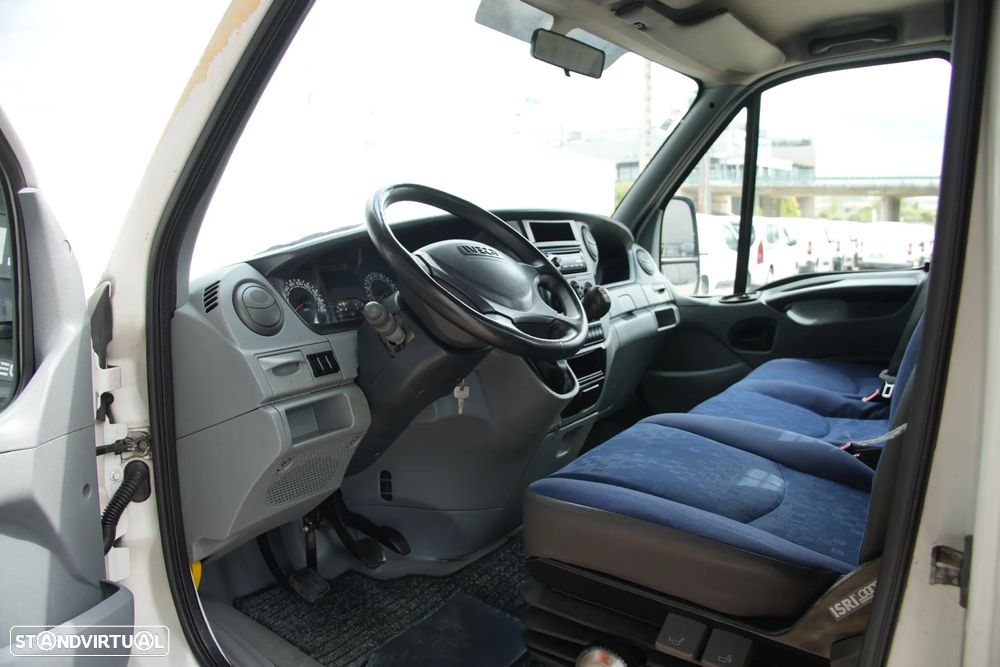 Iveco Daily 35C15 3.0td 150cv Longa - 6