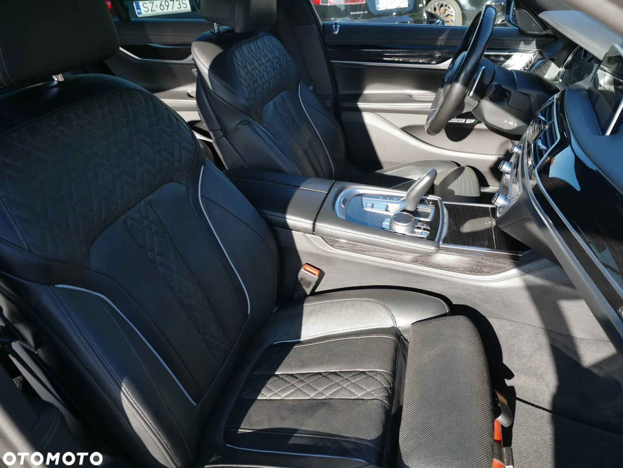BMW Seria 7 740d xDrive - 21