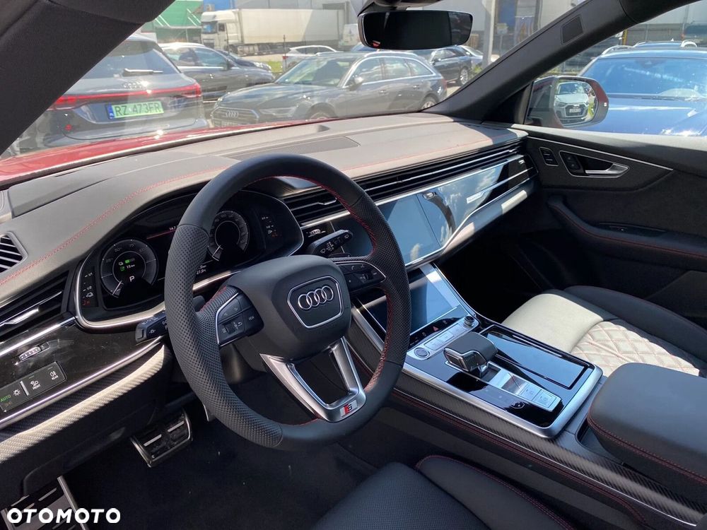 Audi Q8 - 17