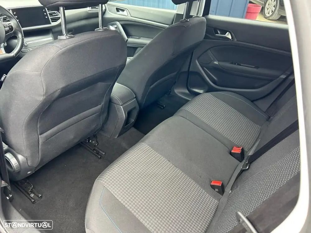 Peugeot 308 SW 1.5 BlueHDi Style - 6