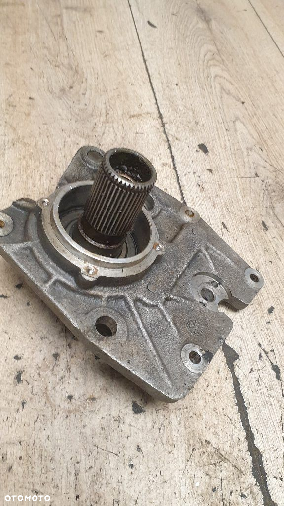 Pokrywa skrzyni biegów wałek zdawczy Harley Ironhead Sportster 25237-84E - 4