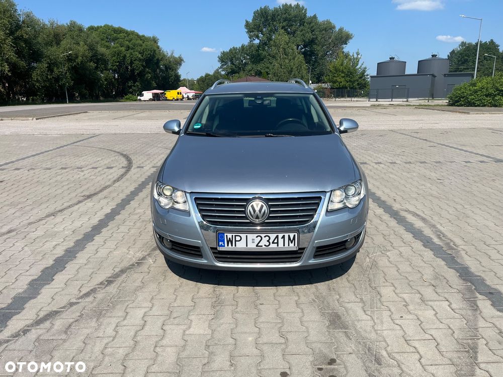 Volkswagen Passat 2.0 TDI DSG Highline - 2