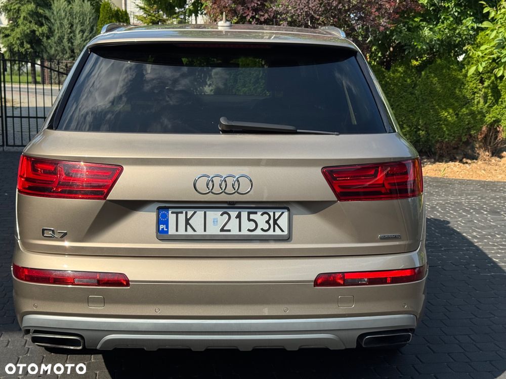 Audi Q7 3.0 TFSI Quattro Tiptronic - 9