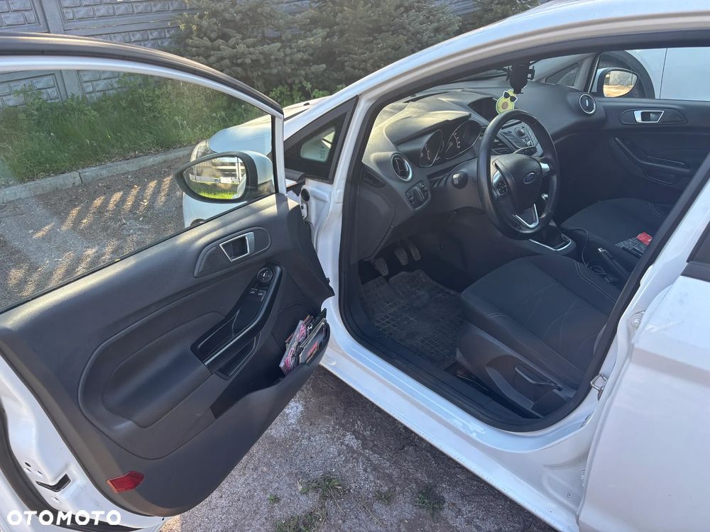 Ford Fiesta - 7