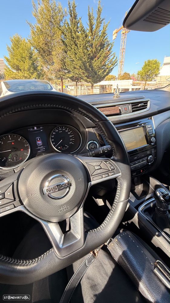Nissan Qashqai 1.5 dCi N-Connecta - 12