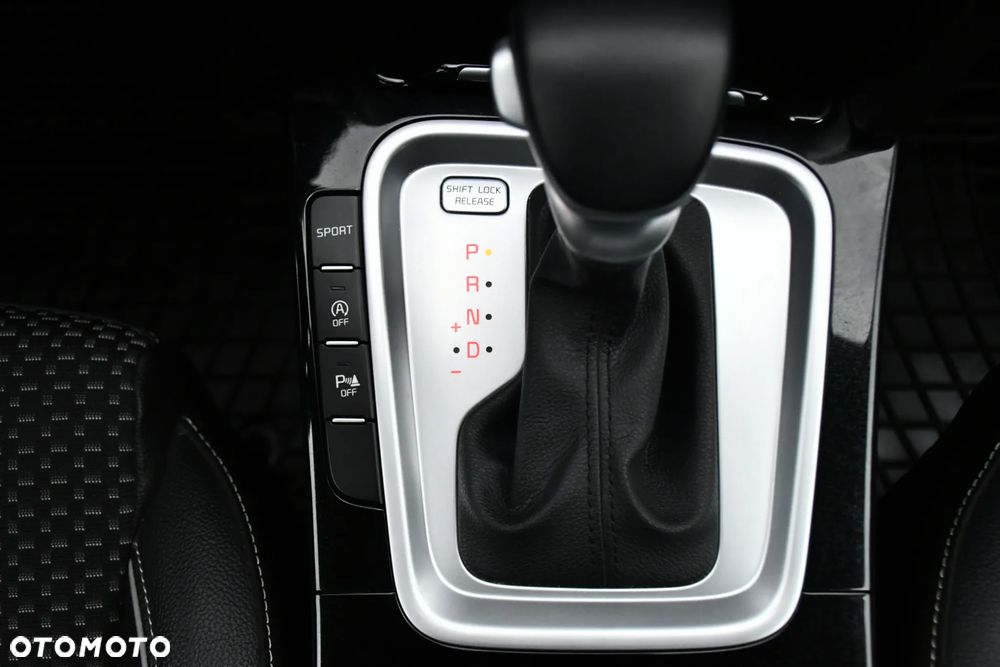 Kia Ceed 1.5 T-GDI L Business Line DCT - 35