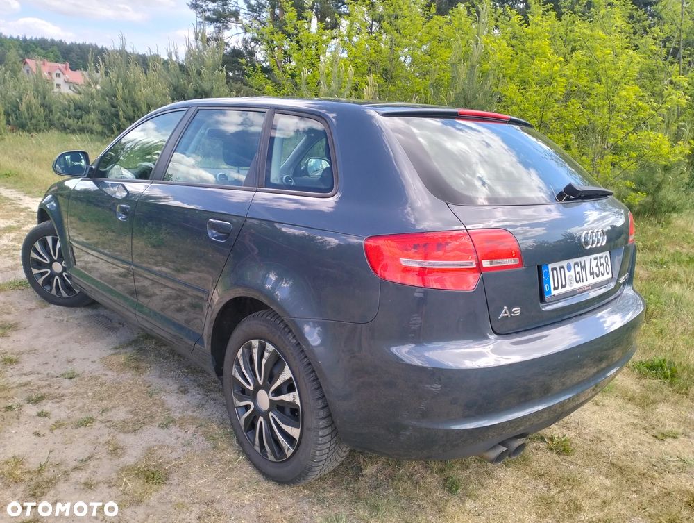 Audi A3 Sportback 2.0 TDI DPF Ambiente - 18