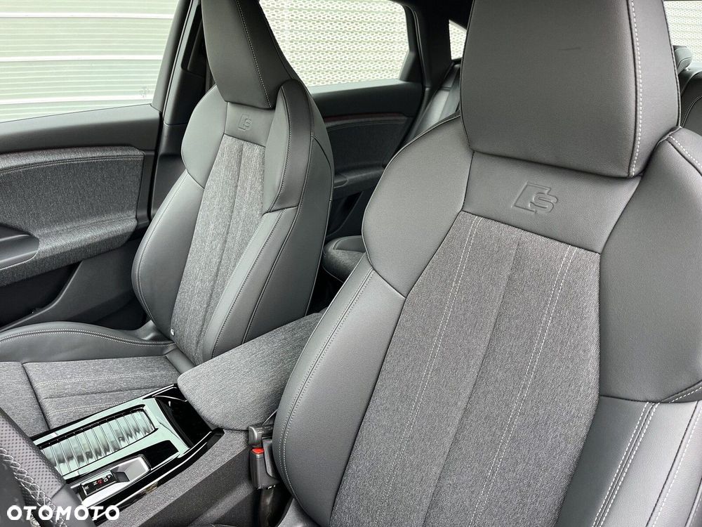 Audi Q6 e-tron - 15