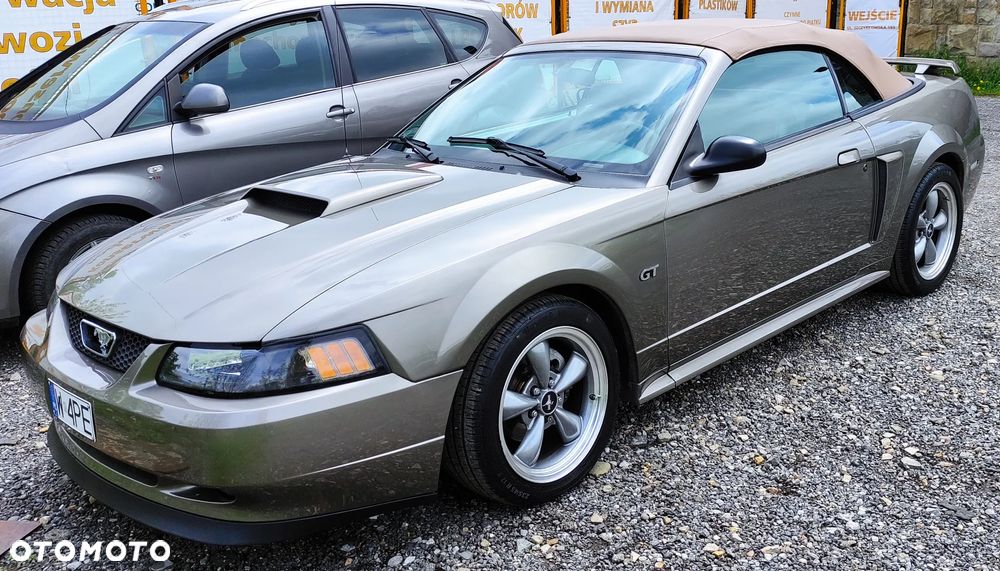 Ford Mustang 4.6 V8 GT - 5