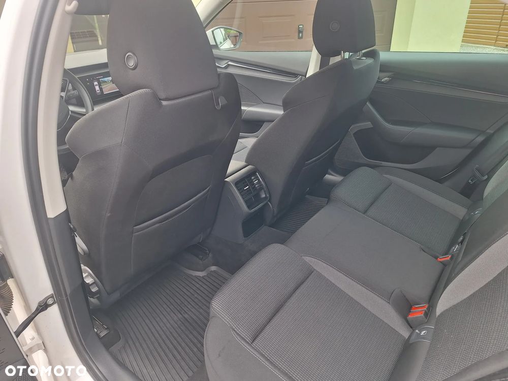 Skoda Octavia 1.5 TSI ACT Ambition - 13