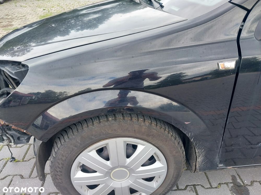 Opel Astra H Hatchback silnik 1.6 16v twinport skrzynia biegów F17C394 manualna drzwi klapa maska zderzak błotnik lusterko zewnętrzne Z20R maglownica przewody wspomagania pompa wpomagania paliwa przewody klimatyzacji chłodnica sprężarka mcperson szyba sanki wyświetlacz radio sterownik mechanizm fotele tłumik wydech podsufitka podszybie rura pas przedni zestaw startowy NA CZĘŚCI WSZYSTKIE CZĘŚCI - 6