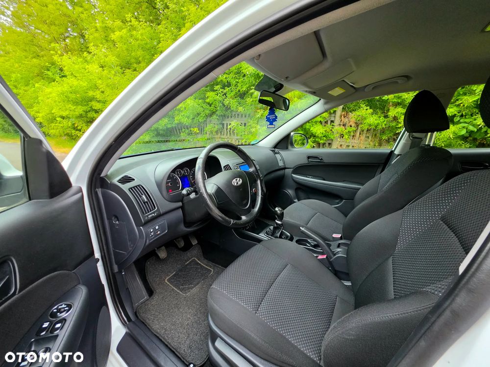 Hyundai i30 1.4 FIFA WM Edition - 7