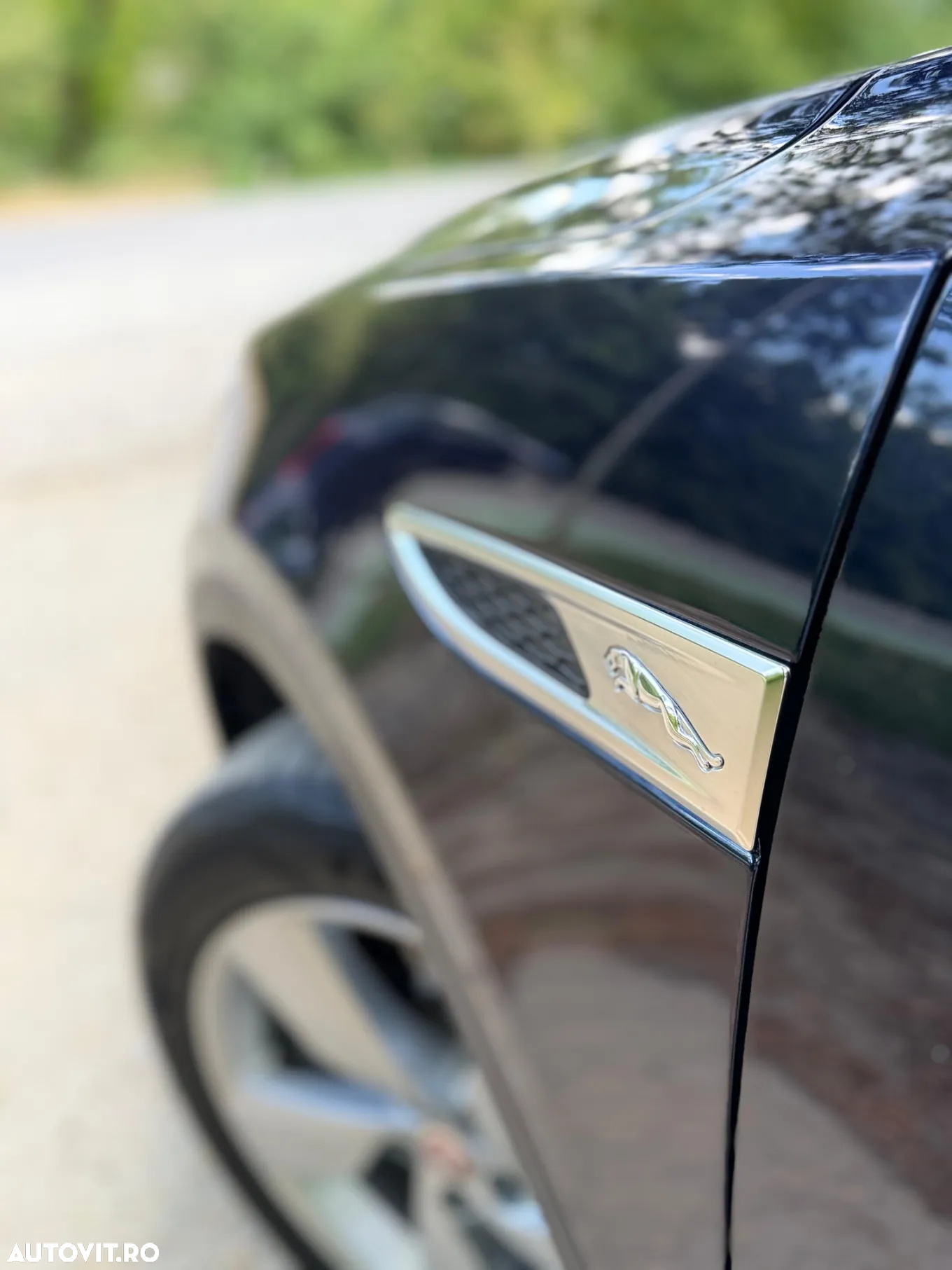 Jaguar E-Pace D165 AWD - 11