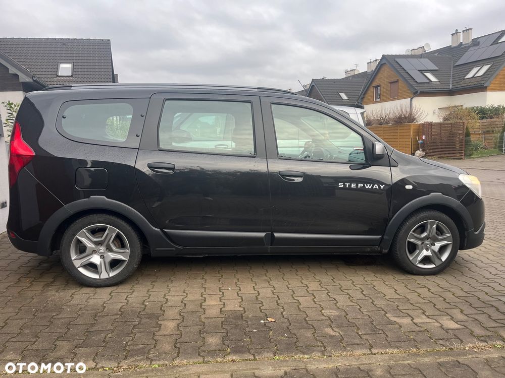 Dacia Lodgy 1.5 Blue dCi Stepway S&S - 6