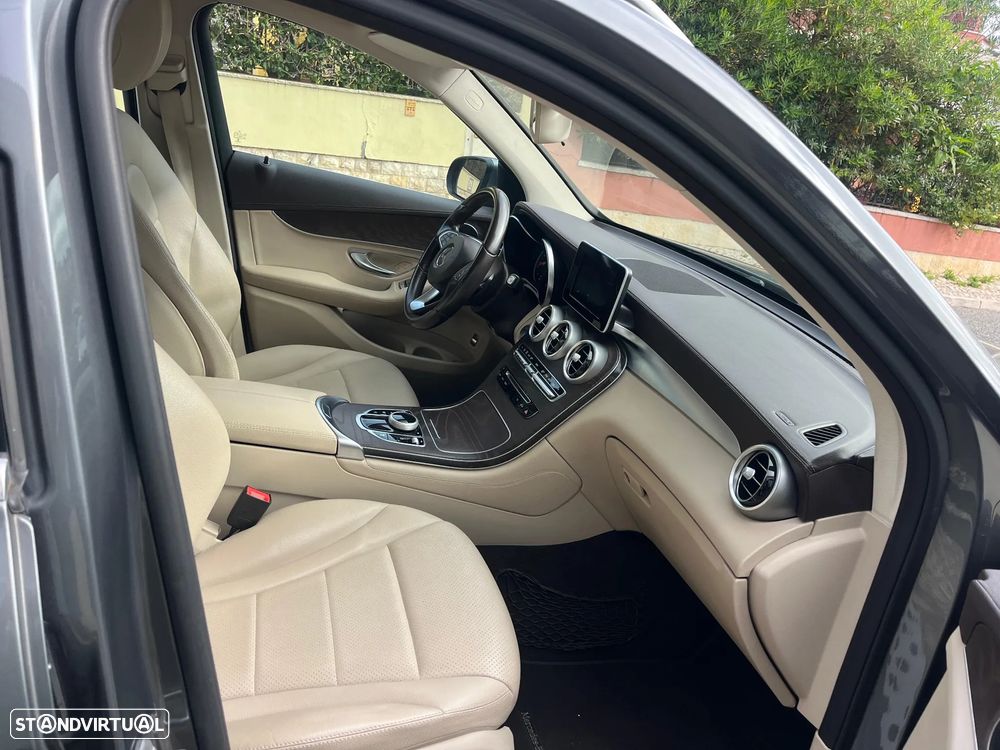 Mercedes-Benz GLC 250 - 11