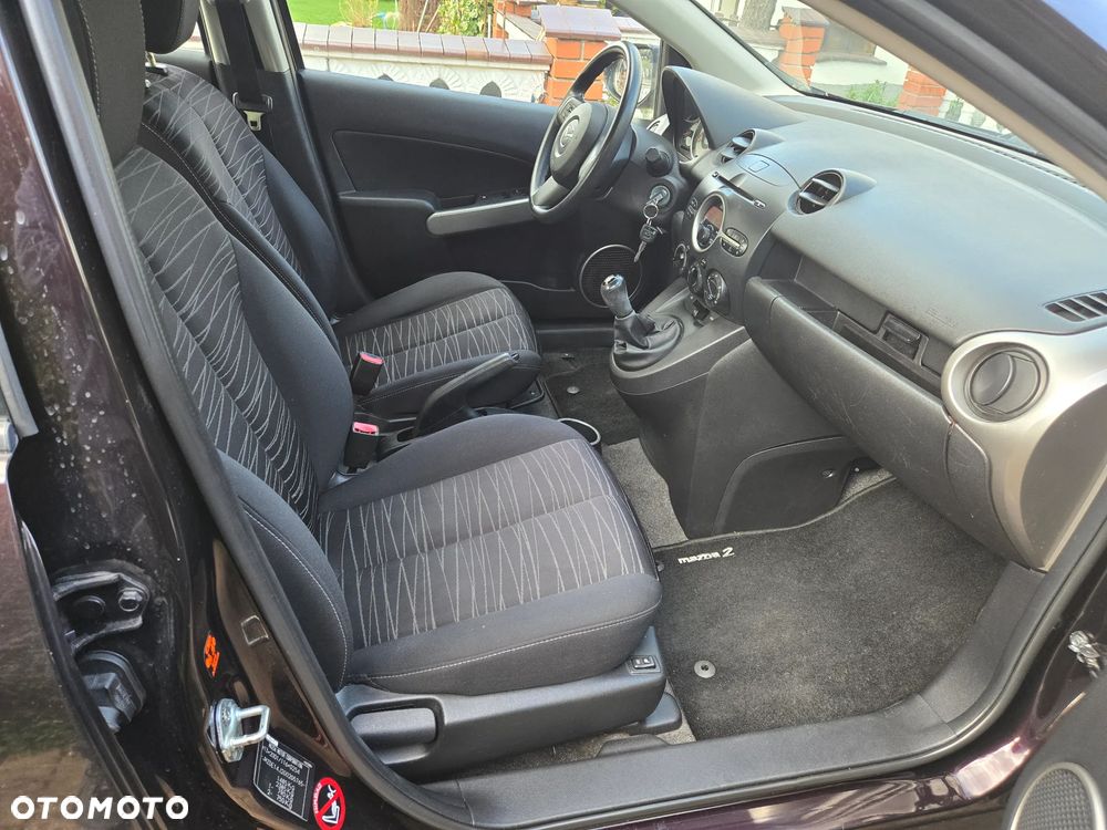 Mazda 2 1.3 Dynamic - 10