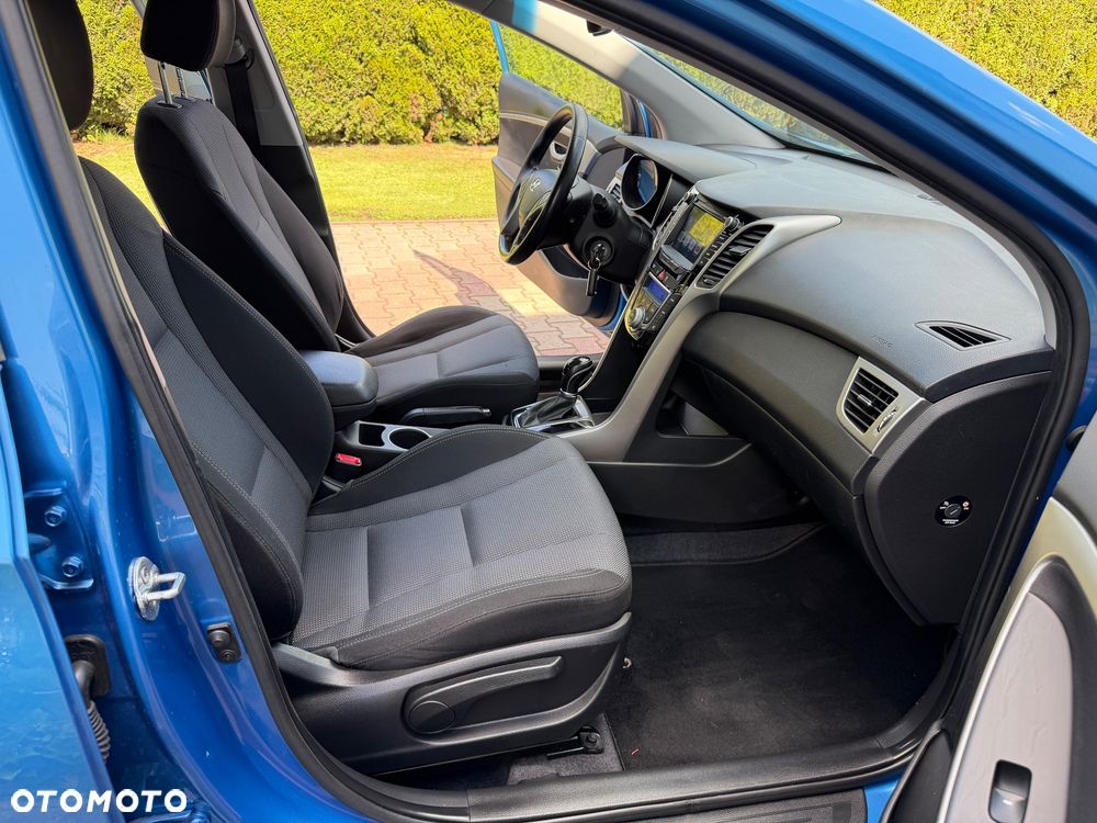 Hyundai i30 Kombi 1.6 GDi DCT Premium - 30