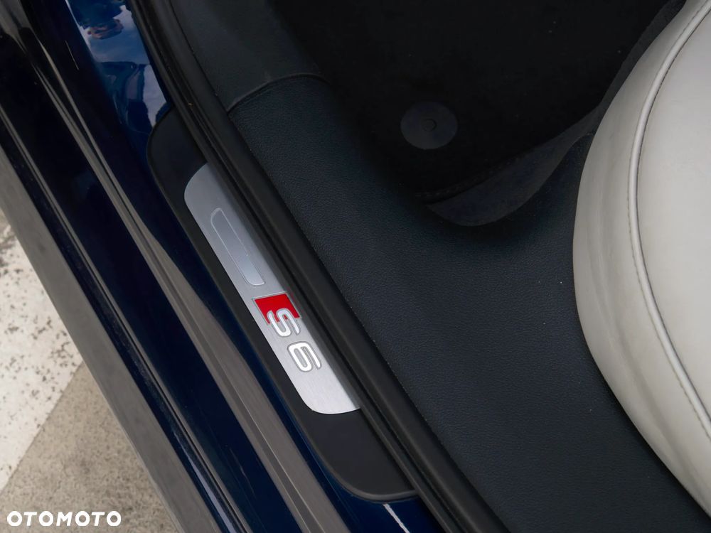 Audi S6 Limousine - 32