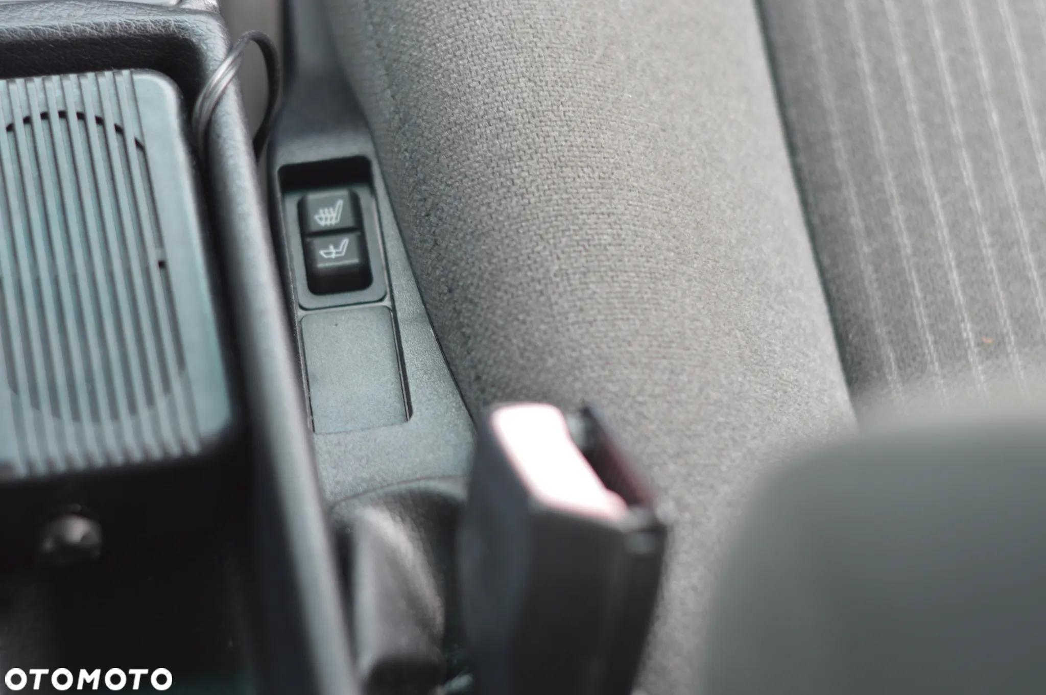 BMW Seria 5 520i - 29