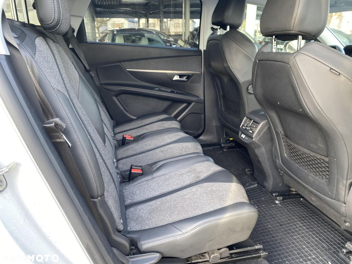 Peugeot 5008 - 13