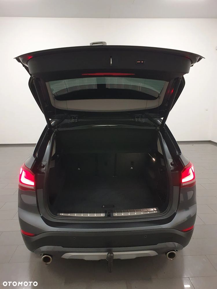 BMW X1 sDrive18d M Sport sport - 37