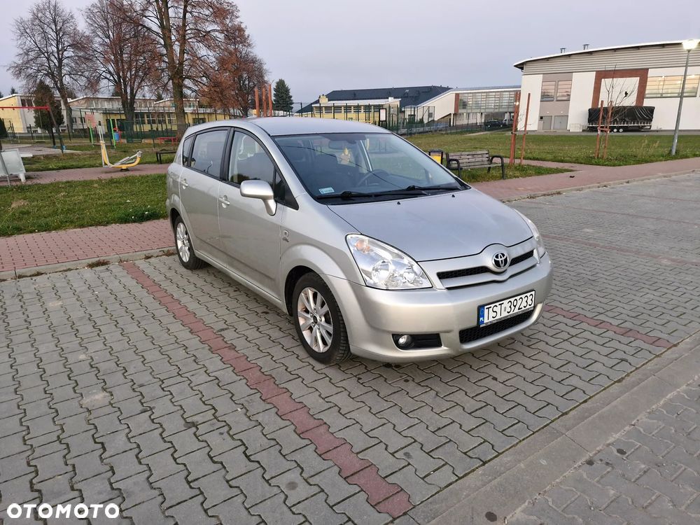 Toyota Corolla Verso 2.0 D-4D Prestige 7os - 1