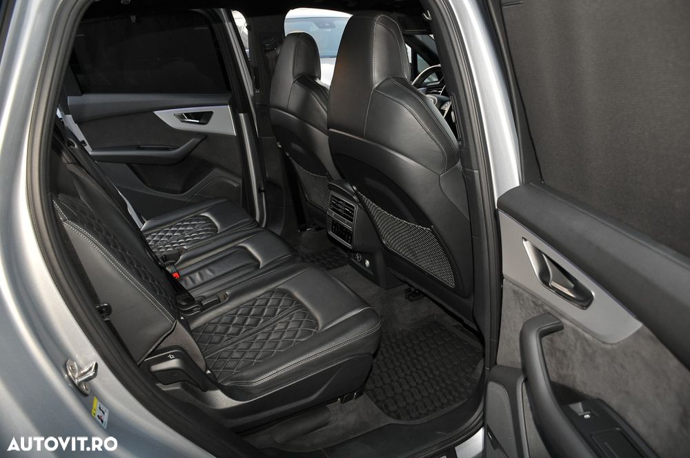 Audi Q7 3.0 50 TDI quattro Tiptronic S Line - 12