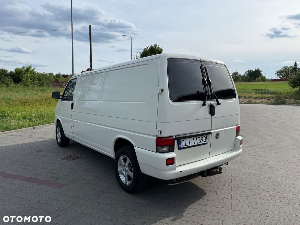Volkswagen Transporter - 8