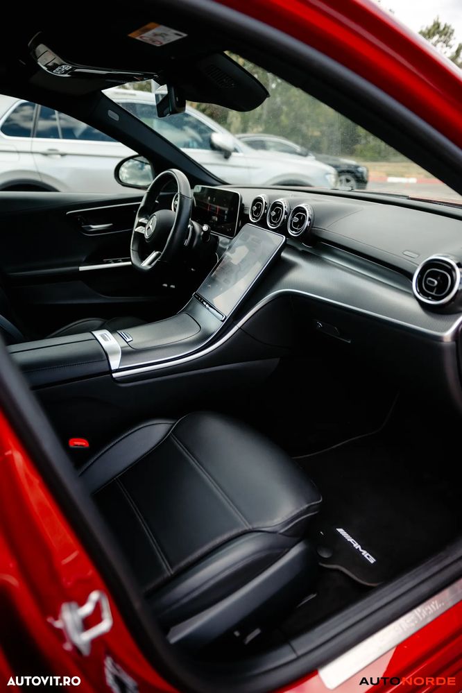 Mercedes-Benz C 300 e 9G-TRONIC AMG Line - 34