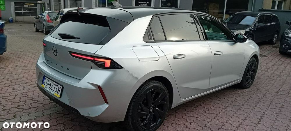 Opel Astra 1.2 T GS Line S&S - 4