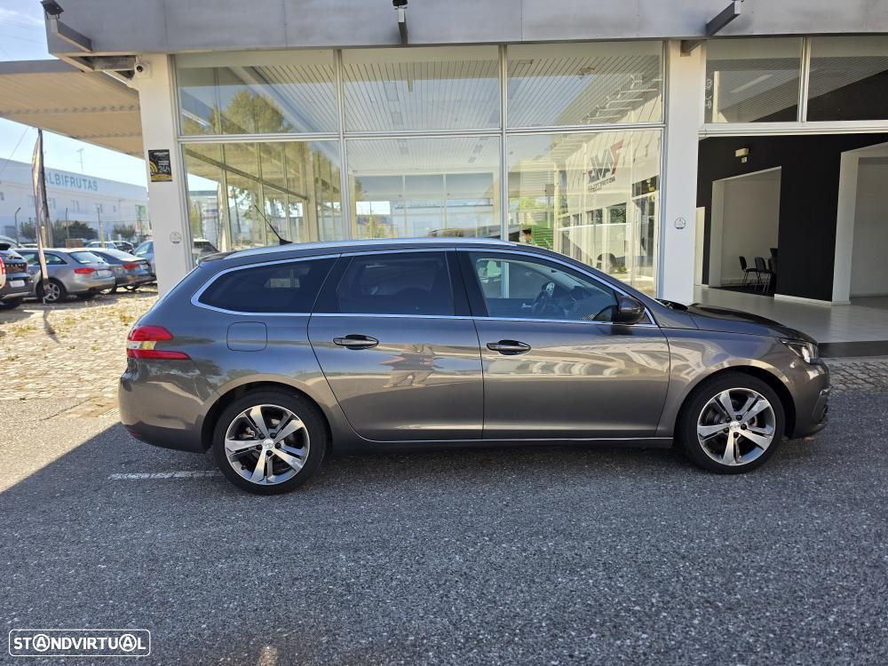 Peugeot 308 SW 1.5 BlueHDi Allure Pack — photo 3