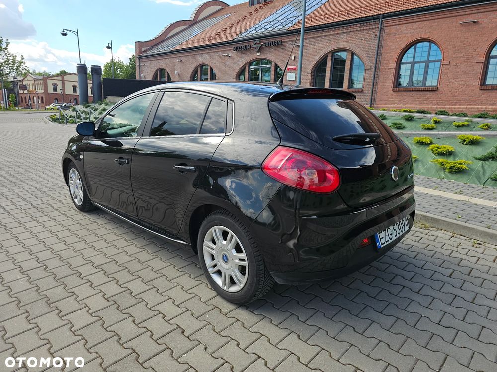 Fiat Bravo 1.4 T-JET 16V Dynamic - 5