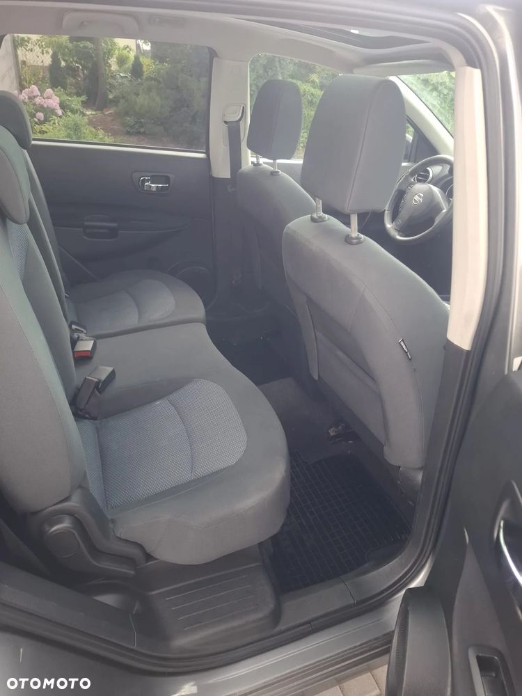 Nissan Qashqai+2 - 5