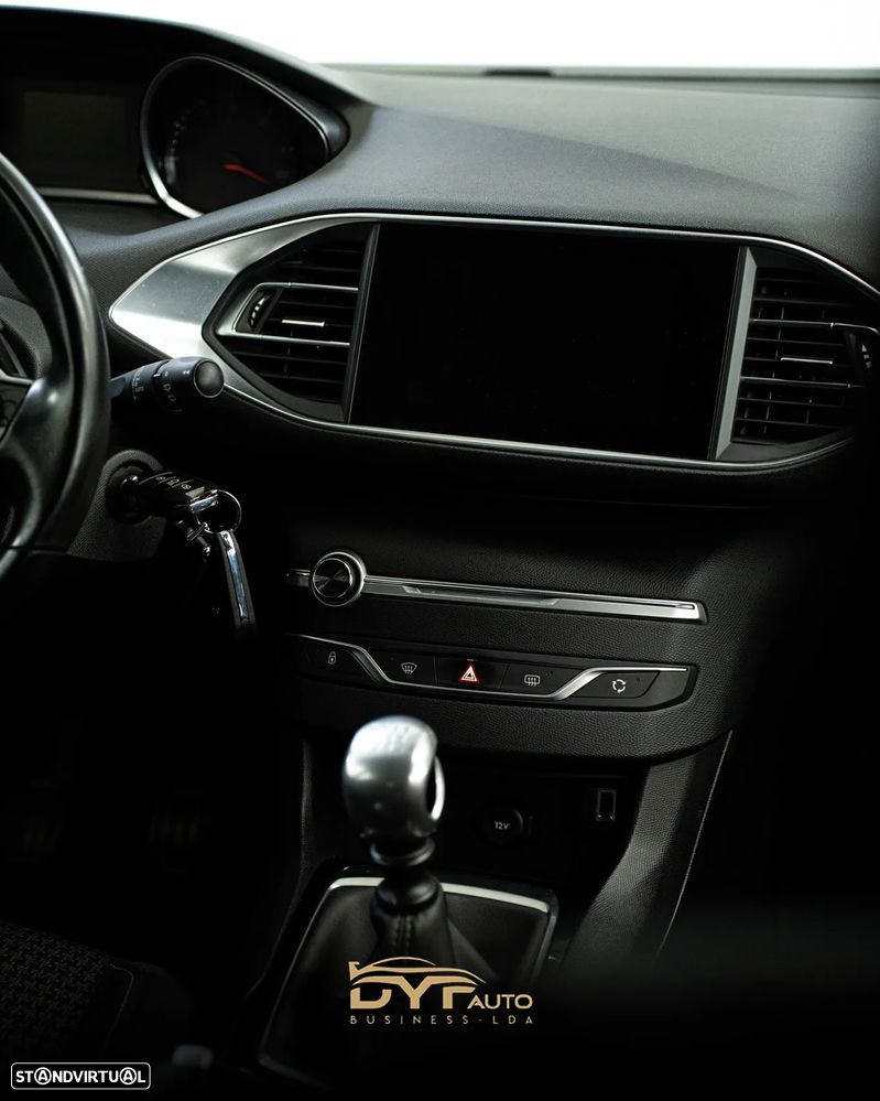 Peugeot 308 SW 1.5 BlueHDi Business Line - 14