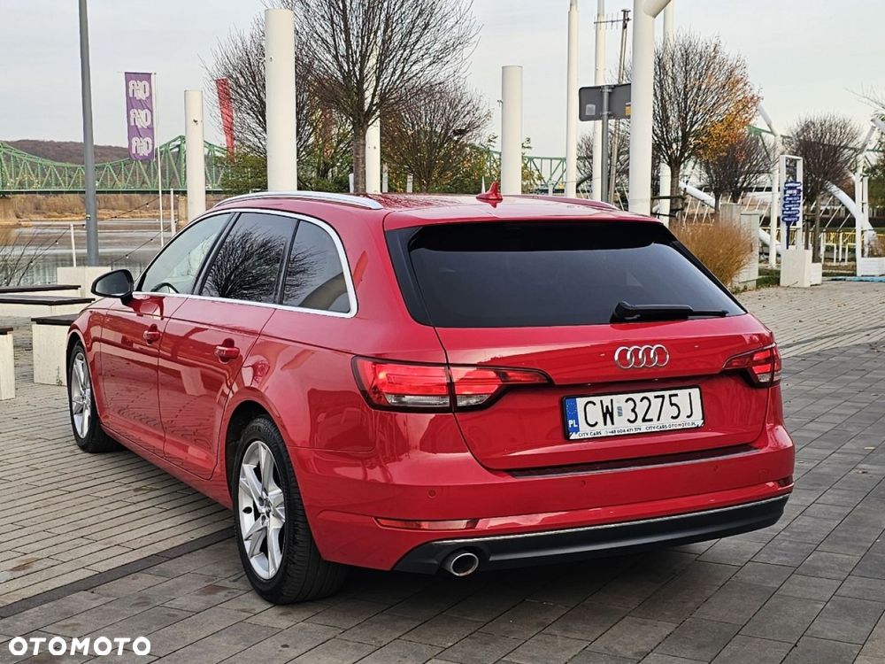 Audi A4 Avant 2.0 TDI Sport - 32