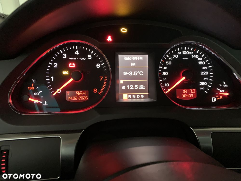 Audi A6 Avant 4.2 Quattro Tiptronic - 39