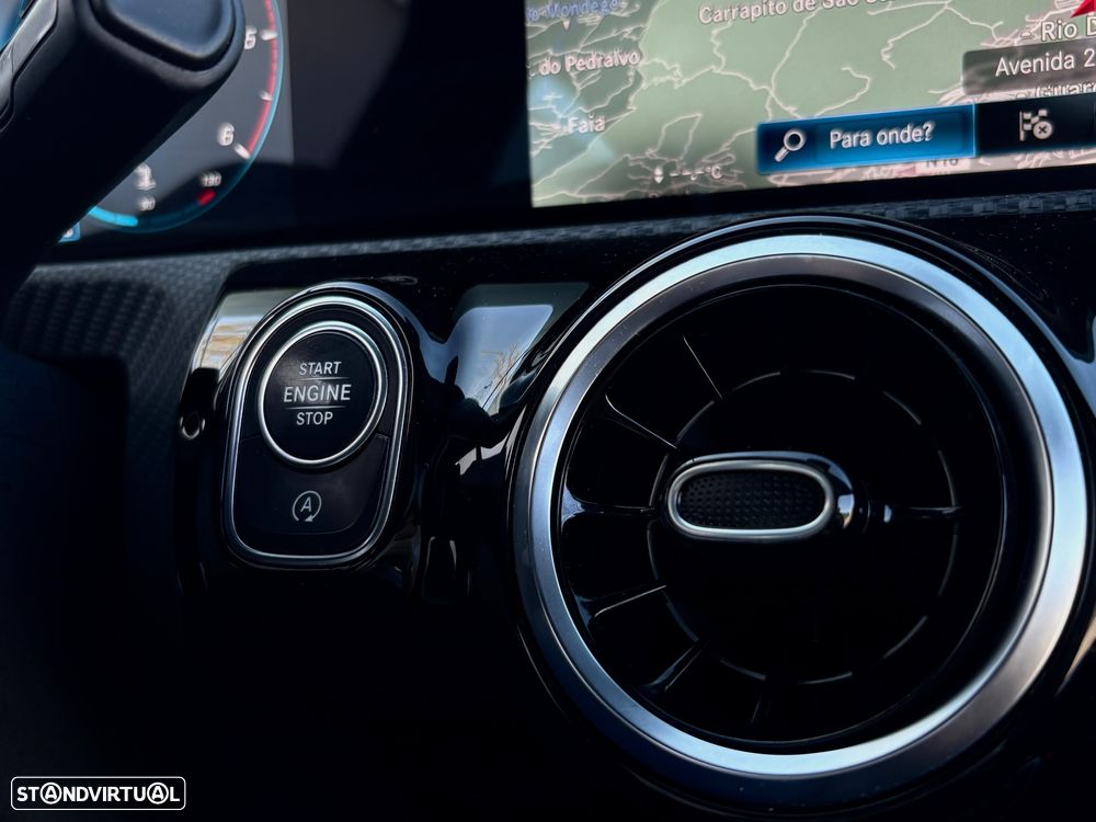 Mercedes-Benz CLA 180 d 7G-DCT Progressive - 16