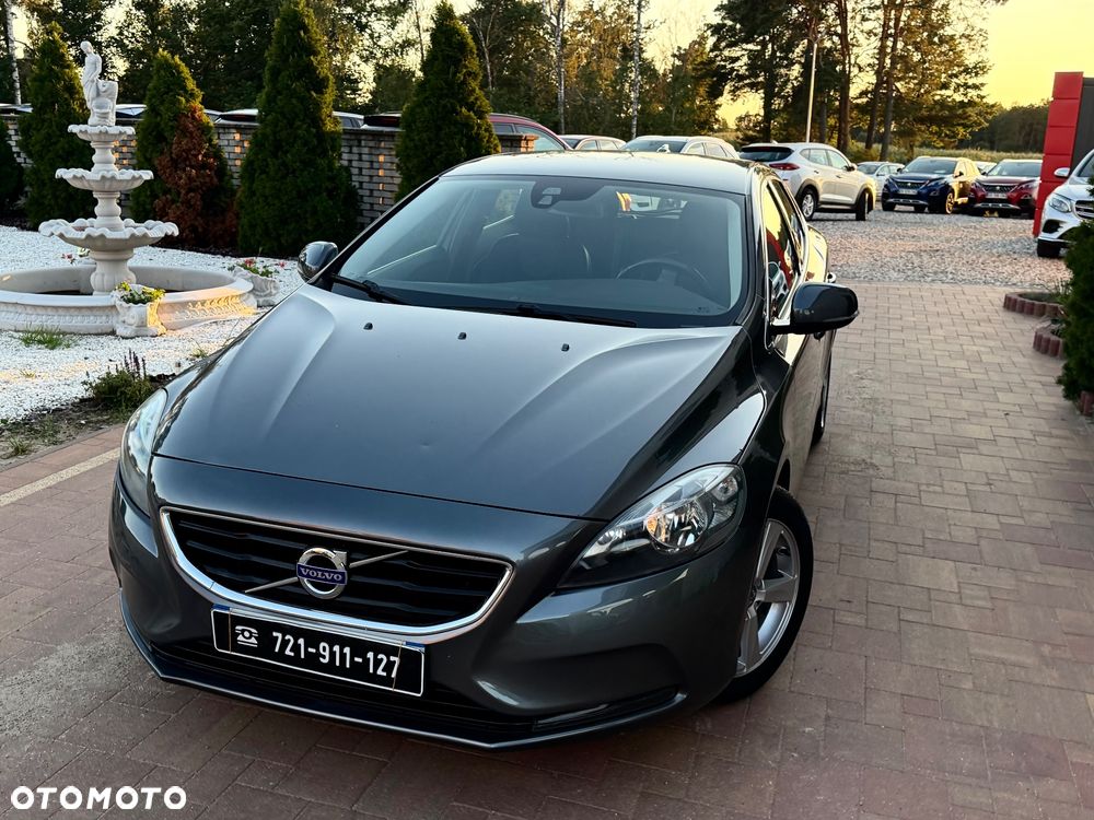 Volvo V40 D2 Powershift Kinetic - 9