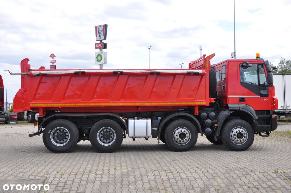 Iveco 410 TRAKKER 8x4 3 STR KIPER HYDROBURTA NOWE SPRZĘGŁO - 10
