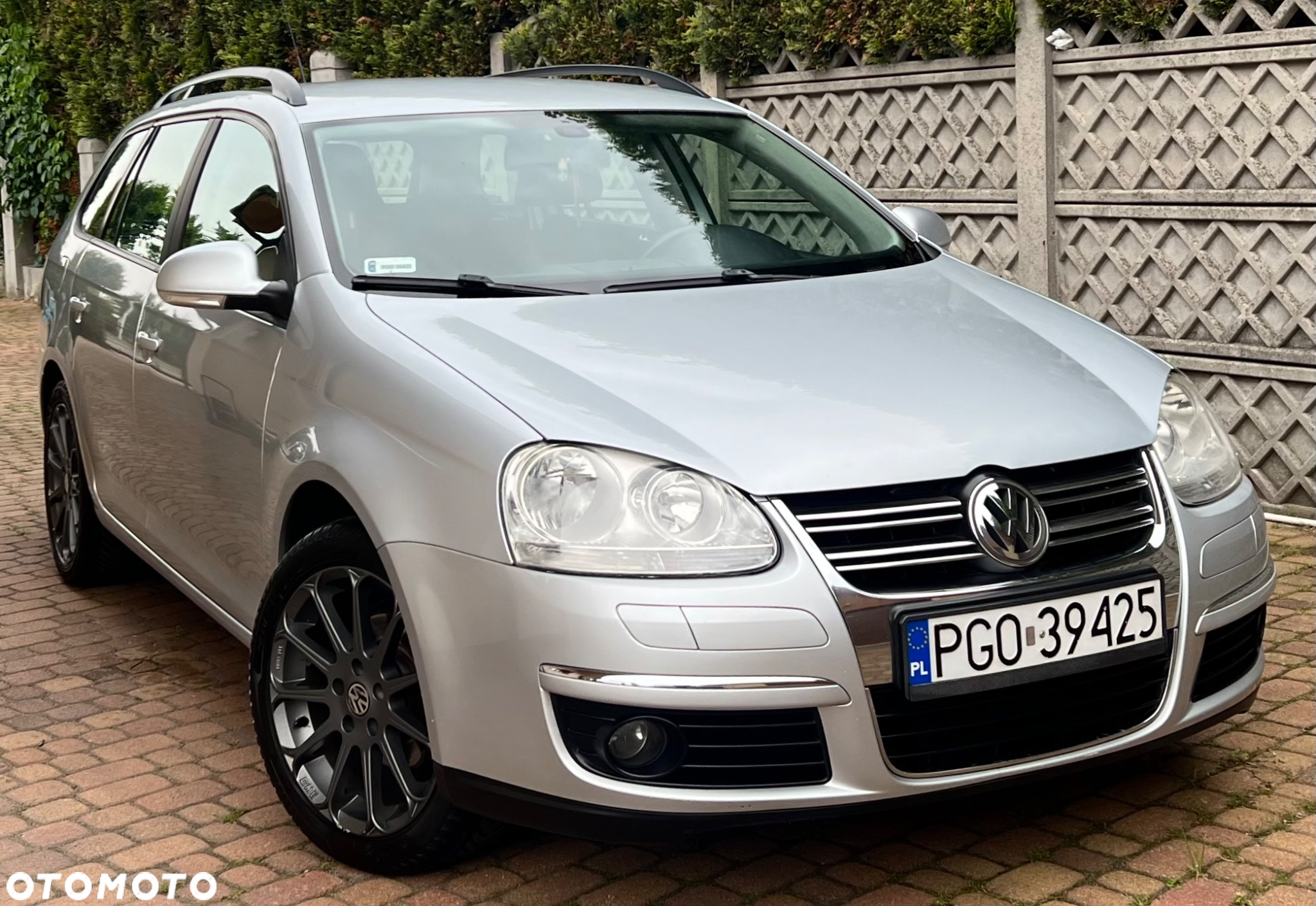 Volkswagen Golf 1.6 Comfortline - 4