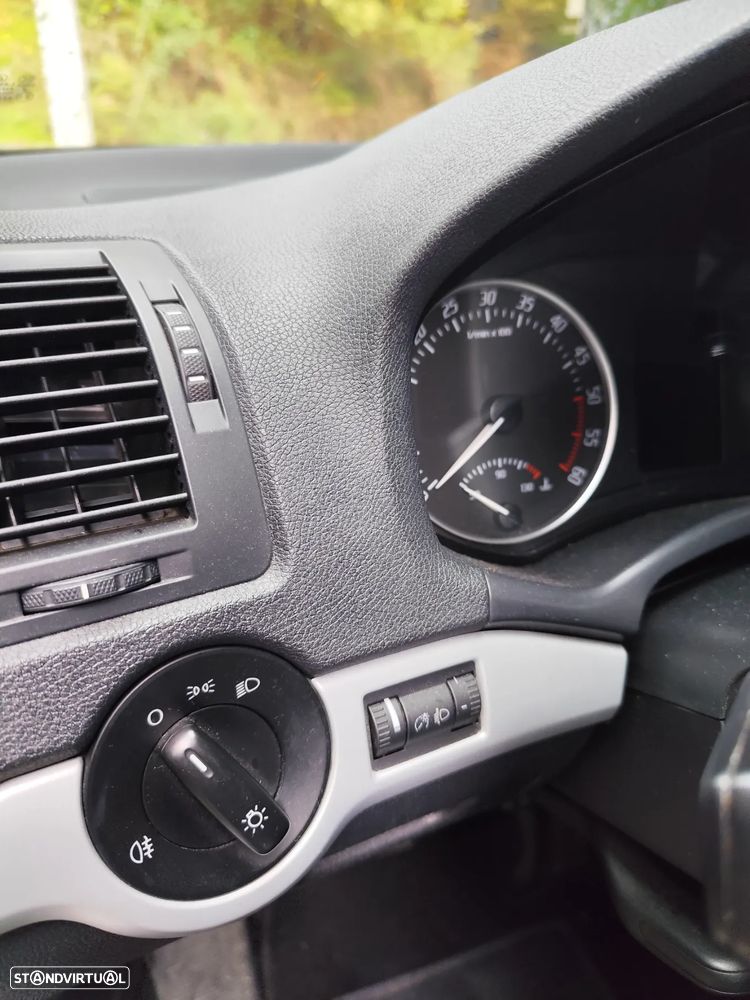 Skoda Octavia 1.6 TDI Greenline - 7