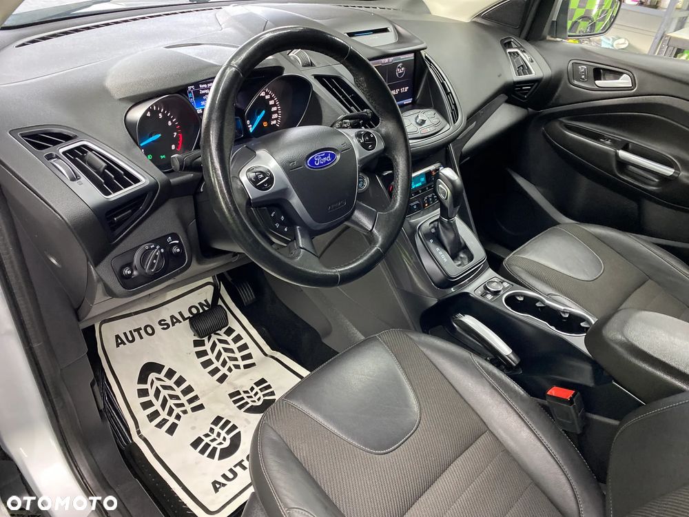 Ford Kuga 1.5 EcoBoost 4x4 Titanium - 4