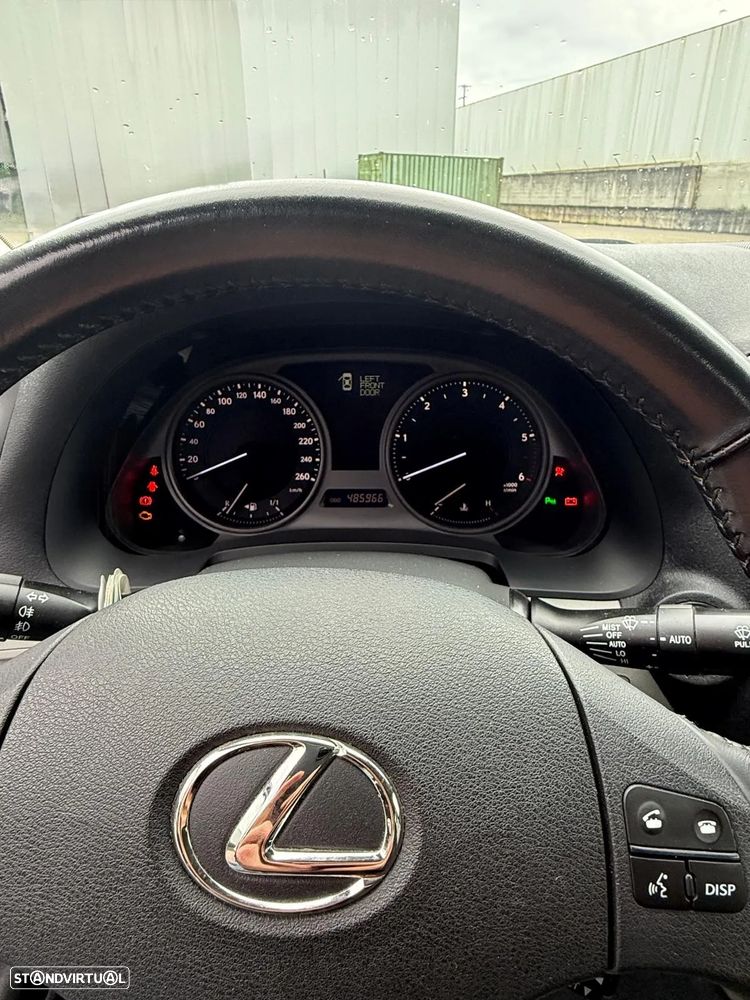 Lexus IS 220 220d DPNR - 10