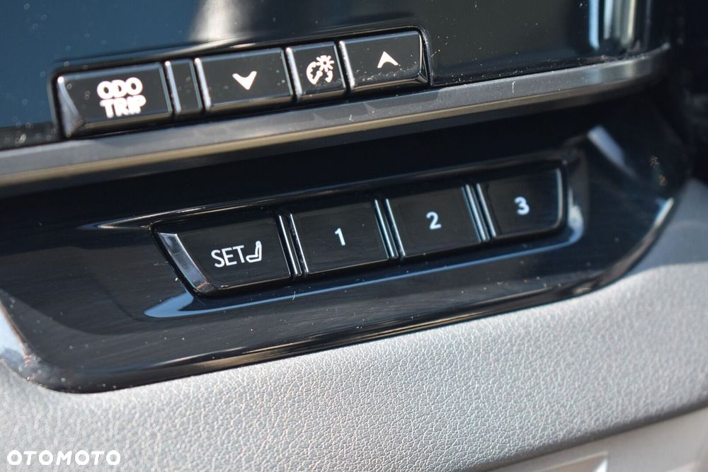 Lexus RX - 26