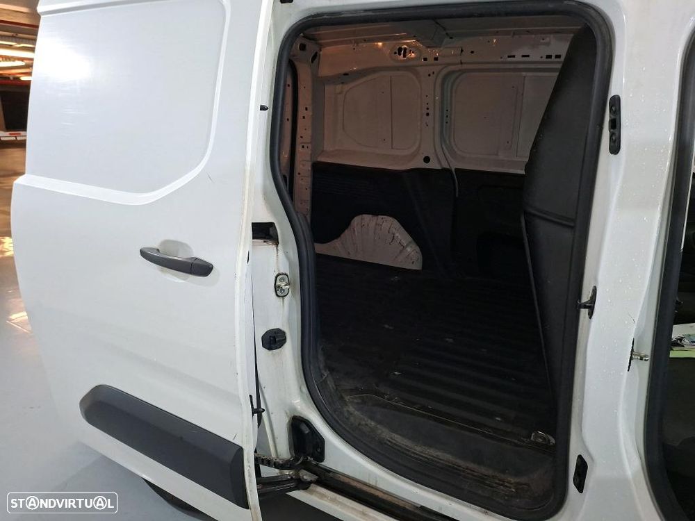 Peugeot PARTNER 3 LUGARES 1.6 HDI 100 CV - 4