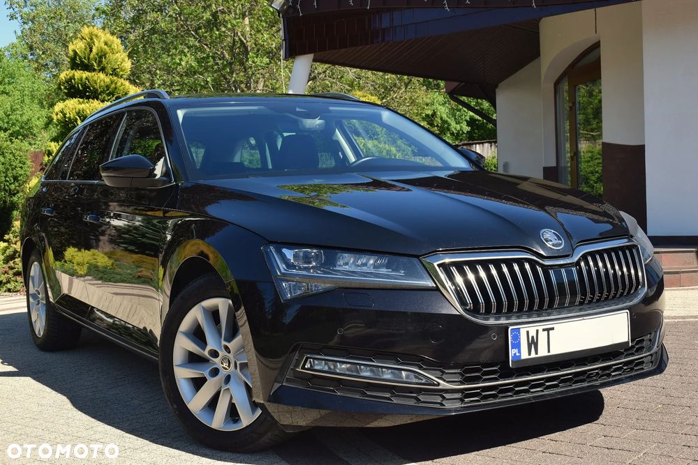 Skoda Superb 2.0 TDI SCR Style DSG - 2